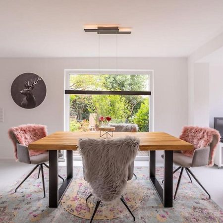 Adenauer Zwoelf - Das 5 Sterne Ferienhaus Mit Sauna Und Garten Am Eifelsteig Kerpen  Esterno foto