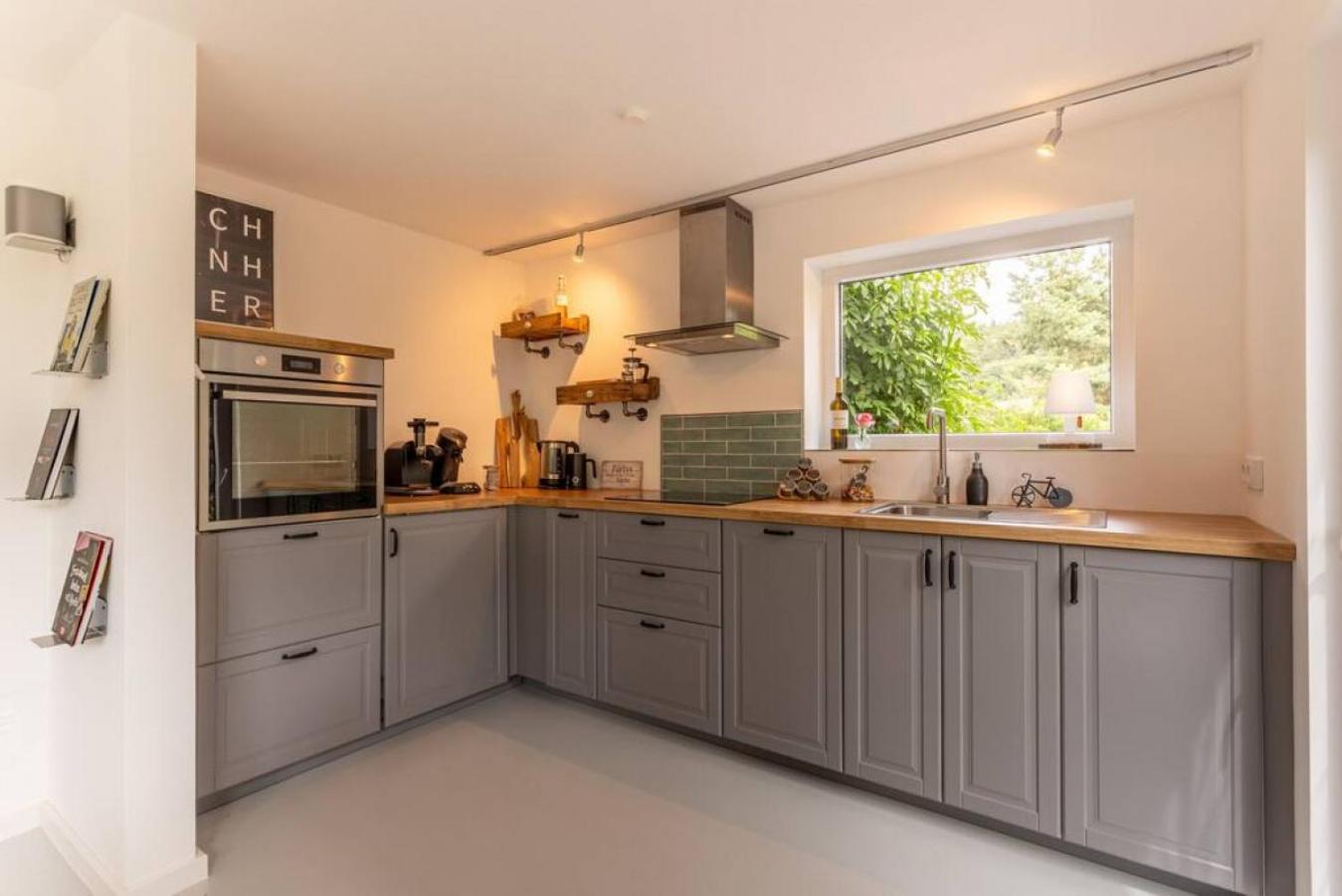 Adenauer Zwoelf - Das 5 Sterne Ferienhaus Mit Sauna Und Garten Am Eifelsteig Kerpen  Esterno foto